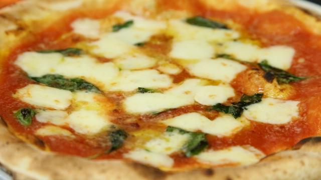 PIZZERIA＆BAR LIONE